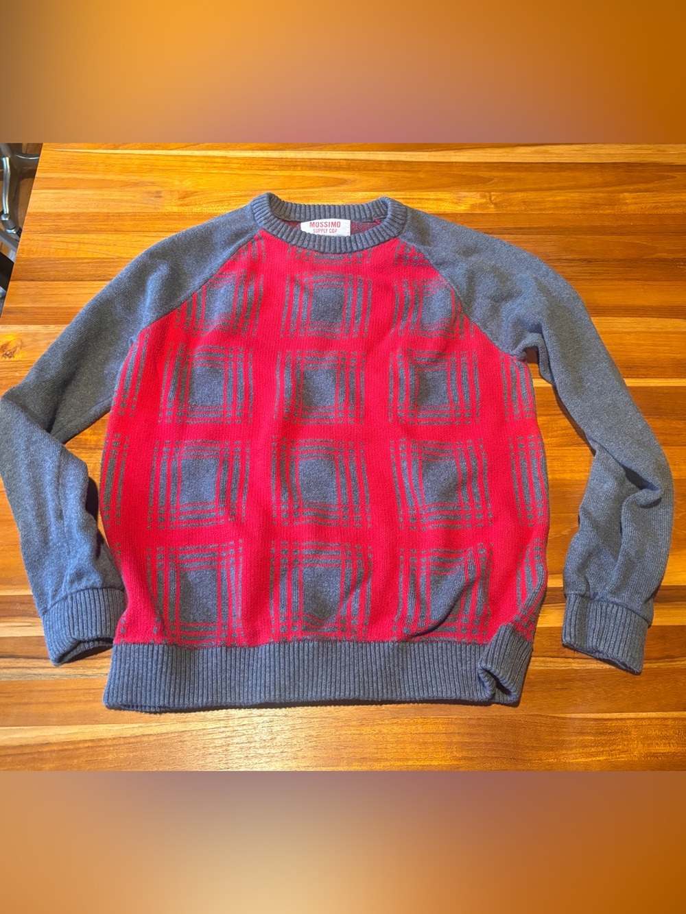 Mossimo Supply Co. Men’s Red & Gray Plaid Crewneck Sweater M